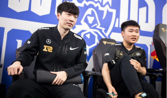 雪上加霜 雪上加霜