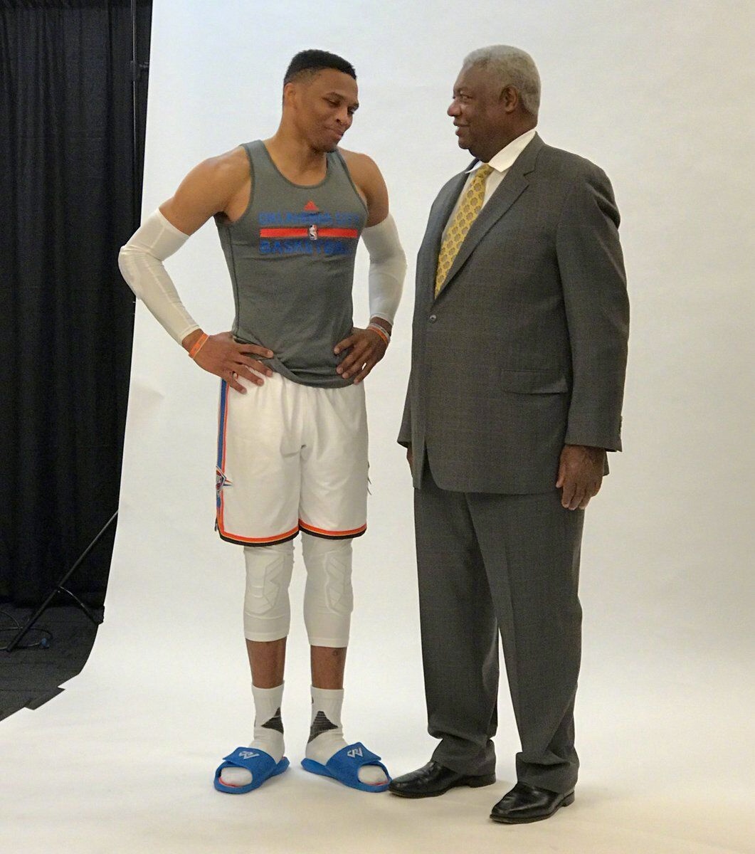 许的防守位 许的防守位